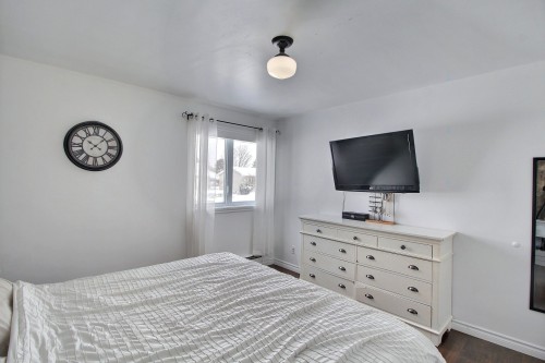 Chambre à coucher principale - 867 Av. Dion, Val-D'Or, QC - Indoor Photo Showing Bedroom