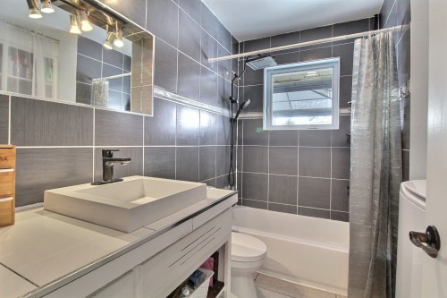 Salle de bains - 867 Av. Dion, Val-D'Or, QC - Indoor Photo Showing Bathroom