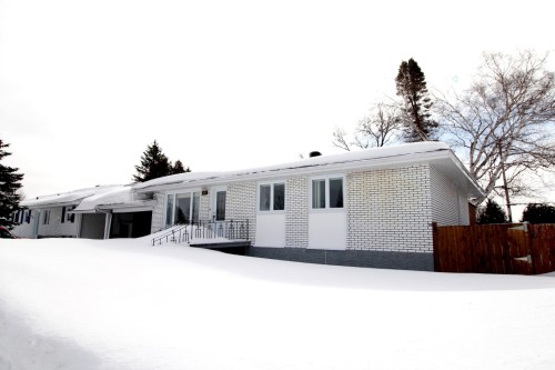 Façade - 867 Av. Dion, Val-D'Or, QC - Outdoor