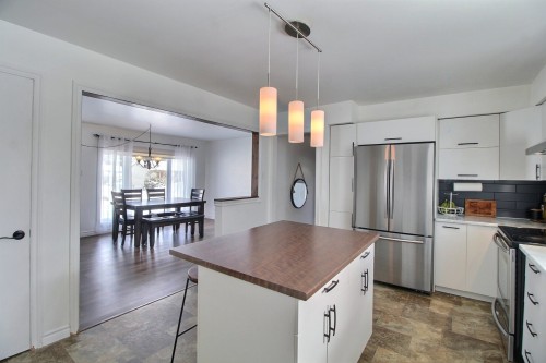 Vue d'ensemble - 867 Av. Dion, Val-D'Or, QC - Indoor Photo Showing Kitchen
