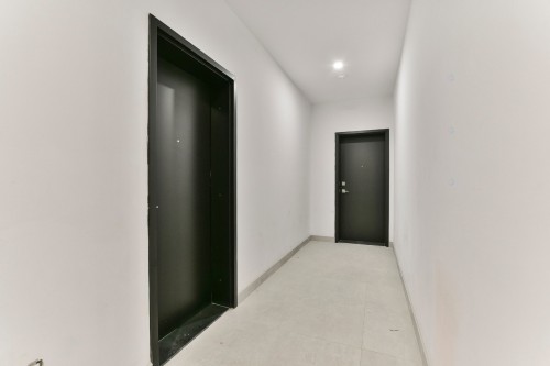 Hall d'entrée/Vestibule - 201-9229 Rue Airlie, Montréal (Lasalle), QC - Indoor Photo Showing Other Room