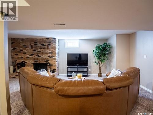 128 Mcdougall Crescent, Regina, SK - Indoor