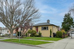 354 Stannard Ave  Victoria, BC V8S 3M4