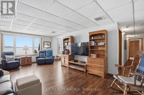 2176 Bay Road, Champlain, ON - Indoor Photo Showing Living Room
