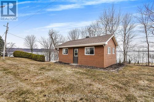 2176 Bay Road, Champlain, ON - Outdoor