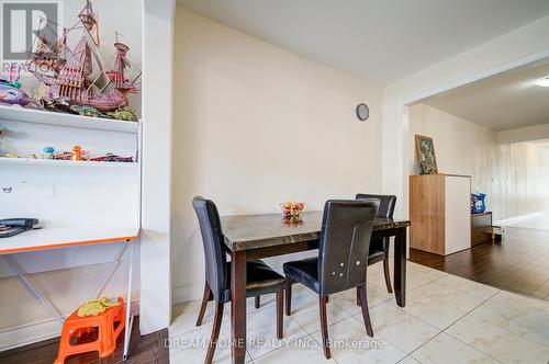66 Mohandas Drive, Markham, ON - Indoor Photo Showing Dining Room