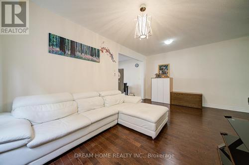 66 Mohandas Drive, Markham, ON - Indoor