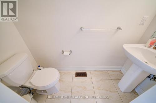 66 Mohandas Drive, Markham, ON - Indoor Photo Showing Bathroom