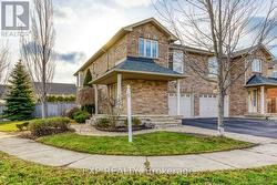 2376 HIGHCROFT ROAD  Oakville, ON L6M 4Y6