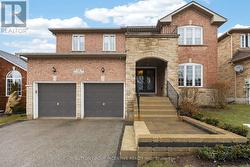 26 PRINCE OF WALES DRIVE  Barrie, ON L4N 0T5