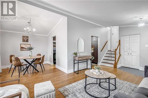 85 Ranchdale Drive, Hamilton, ON - Indoor Photo Showing Living Room