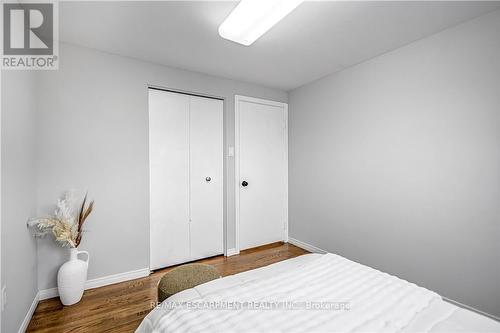 85 Ranchdale Drive, Hamilton, ON - Indoor Photo Showing Bedroom