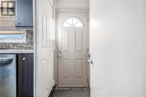 85 Ranchdale Drive, Hamilton, ON - Indoor Photo Showing Other Room