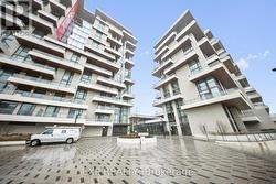 623 - 399 ROYAL ORCHARD BOULEVARD  Markham, ON L3T 0H3