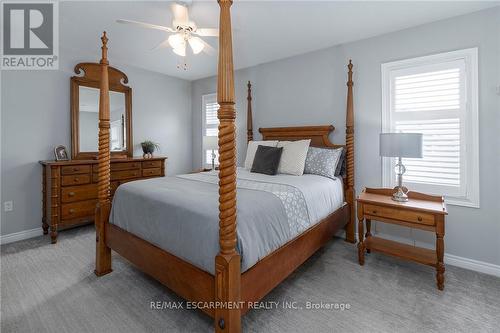 4021 Mountain Street, Lincoln, ON - Indoor Photo Showing Bedroom