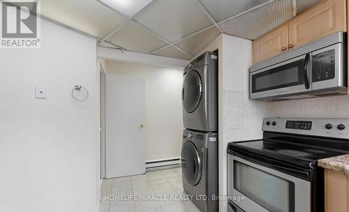 202 - 3700 Kaneff Crescent, Mississauga, ON - Indoor Photo Showing Laundry Room