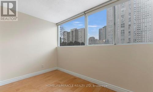 202 - 3700 Kaneff Crescent, Mississauga, ON - Indoor Photo Showing Other Room