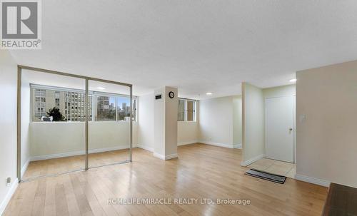 202 - 3700 Kaneff Crescent, Mississauga, ON - Indoor Photo Showing Other Room