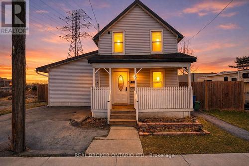 3 Beatty Avenue, Hamilton, ON - Outdoor