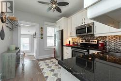 639 MORTIMER AVENUE Toronto, ON M4C 2J9