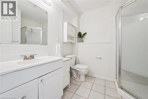 707 Jacob Lane, Waterloo, ON - Indoor Photo Showing Bathroom