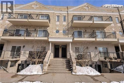 133 PARK Street Unit# 304  Waterloo, ON N2L 0B2