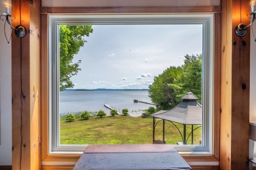 Vue - 100 Ch. Mccarthy, Grand-Remous, QC -  Photo Showing Other Room With Body Of Water