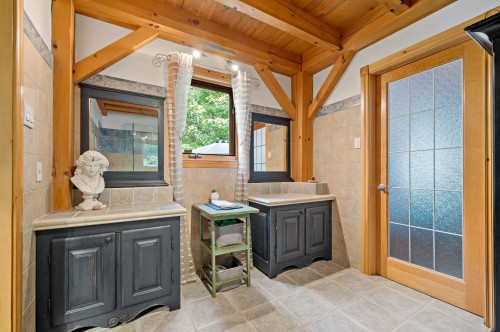 Salle de bains attenante à la CCP - 100 Ch. Mccarthy, Grand-Remous, QC -  Photo Showing Other Room