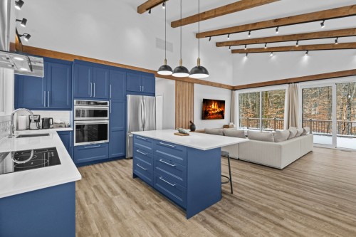 Cuisine - 169 Ch. Du Printemps, Amherst, QC - Indoor Photo Showing Kitchen With Upgraded Kitchen