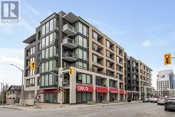 218 - 101 RICHMOND ROAD  Ottawa, ON K1Z 0A6