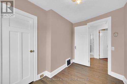 162 Loretta Avenue N, Ottawa, ON - Indoor Photo Showing Other Room