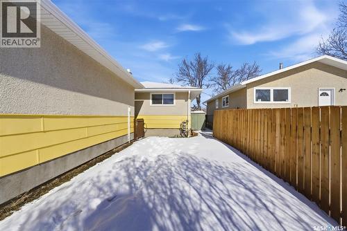 191 Elmview Road, Regina, SK - Outdoor With Exterior