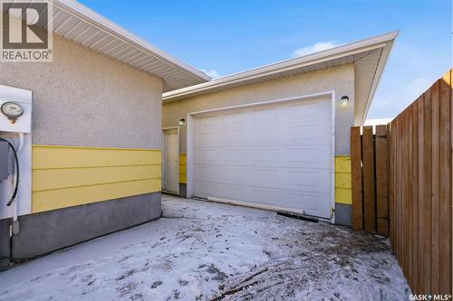 191 Elmview Road, Regina, SK - Outdoor With Exterior