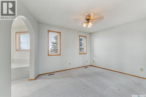 1328 Benjamin Crescent N, Regina, SK - Indoor Photo Showing Other Room