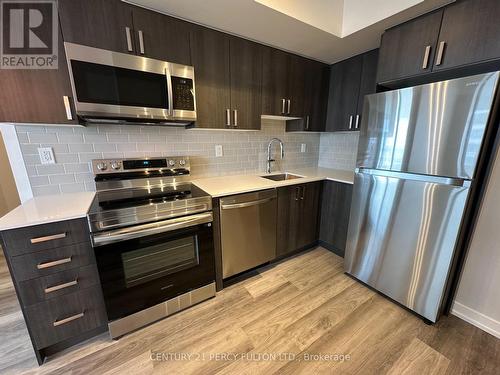 1706 - 1435 Celebration Drive, Pickering, ON - Indoor Photo Showing Kitchen With Stainless Steel Kitchen With Upgraded Kitchen