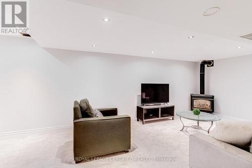 2197 Oakridge Crescent, Burlington, ON - Indoor With Fireplace