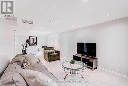 2197 Oakridge Crescent, Burlington, ON - Indoor