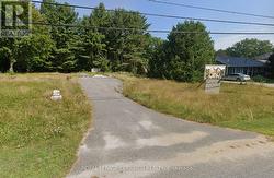 247 MAPLE STREET Bracebridge, ON P1L 1K3