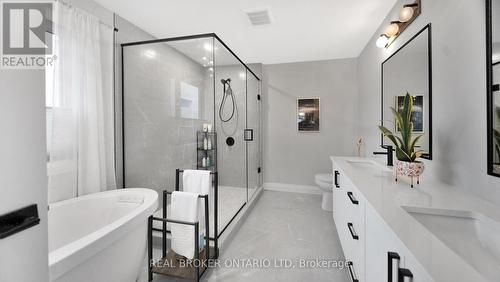 68 Locky Lane, Middlesex Centre, ON - Indoor Photo Showing Bathroom