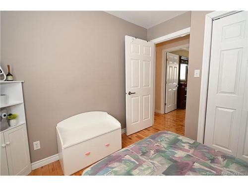 14 Daulphin Dr, Fredericton, NB 