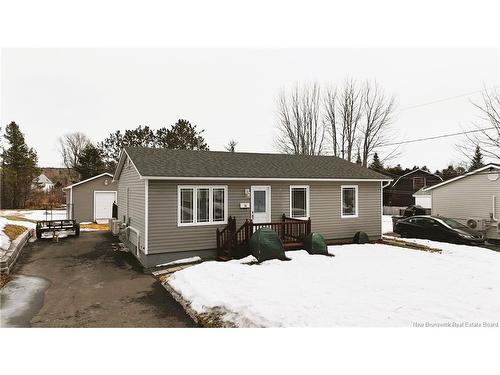 14 Daulphin Dr, Fredericton, NB 