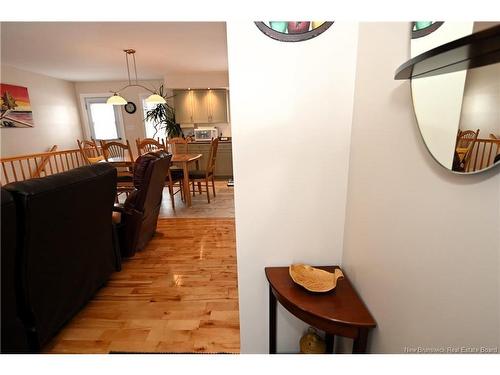 14 Daulphin Dr, Fredericton, NB 