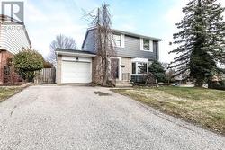 1 MASSEY DRIVE  St. Thomas, ON N5R 5M6