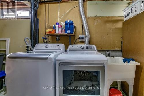 1 Massey Drive, St. Thomas, ON - Indoor Photo Showing Laundry Room