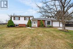 4 MARY AVENUE  Prince Edward County (Wellington Ward), ON K0K 3L0