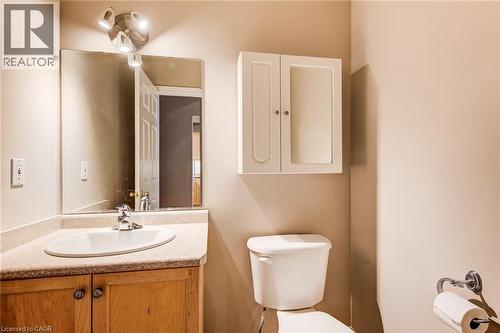 36 Norman Street, Waterloo, ON - Indoor Photo Showing Bathroom