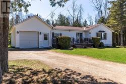 187 WARNER BAY ROAD Northern Bruce Peninsula, ON N0H 2R0