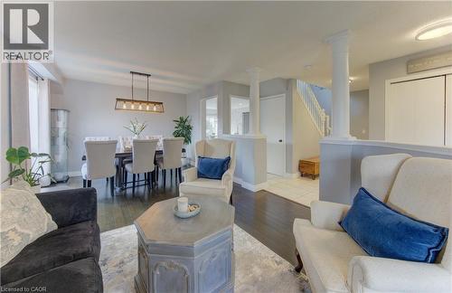 31 Adler Drive, Cambridge, ON - Indoor Photo Showing Living Room