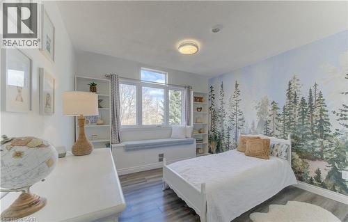 31 Adler Drive, Cambridge, ON - Indoor Photo Showing Bedroom