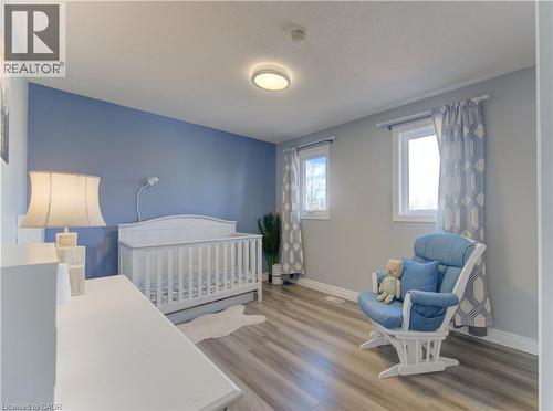 31 Adler Drive, Cambridge, ON - Indoor Photo Showing Bedroom